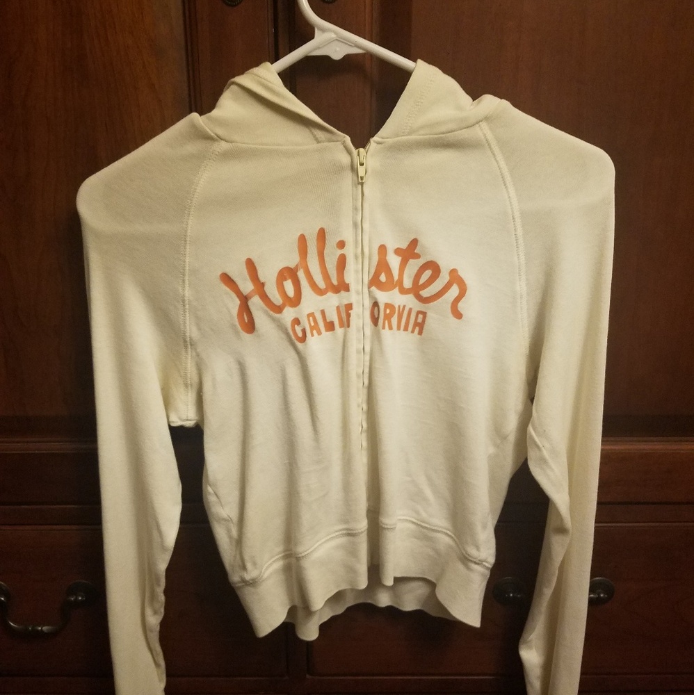 Hollister California midriff hoodie cream large